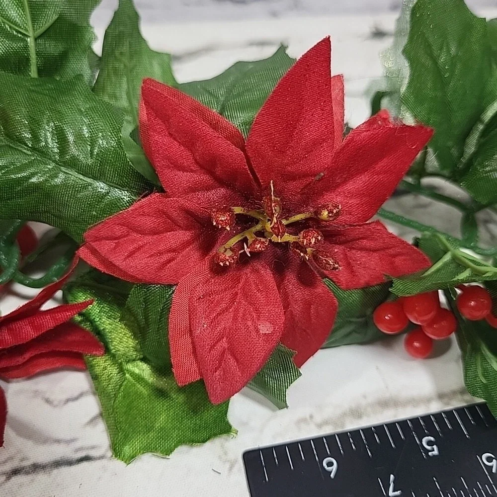 Vintage Christmas Poinsettia Garland Gold‎ Shimmer 66